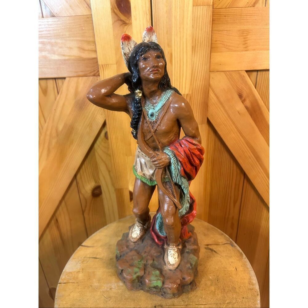 Vintage Universal Statuary Corp. Indian Brave Chicago Ill. 1976 (5738)